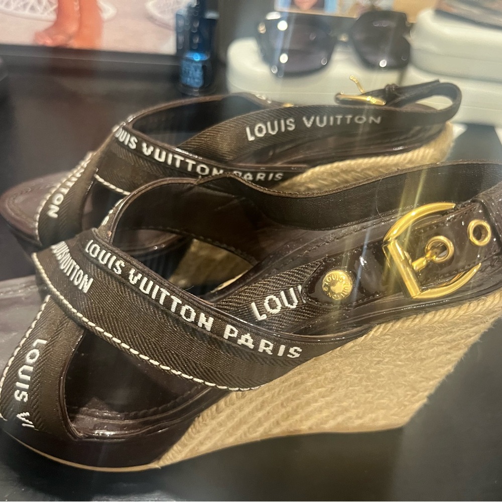 Real Louis Vuitton vintage espadrille